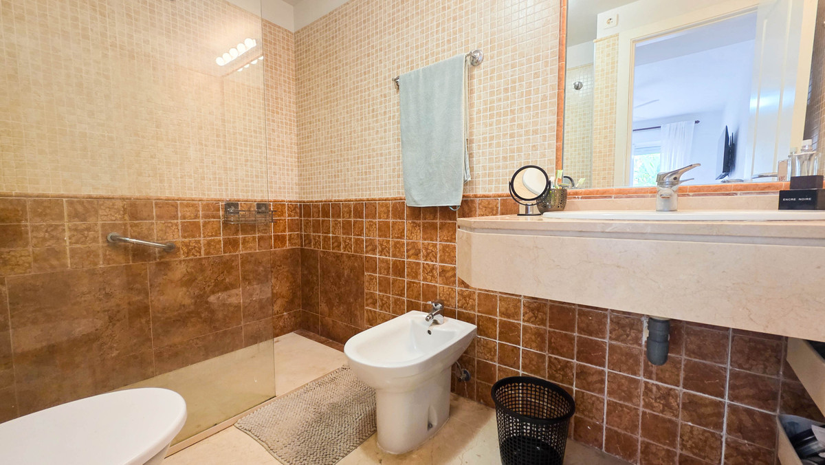 Appartement te koop in La Duquesa | 2 slaapkamers H5465509