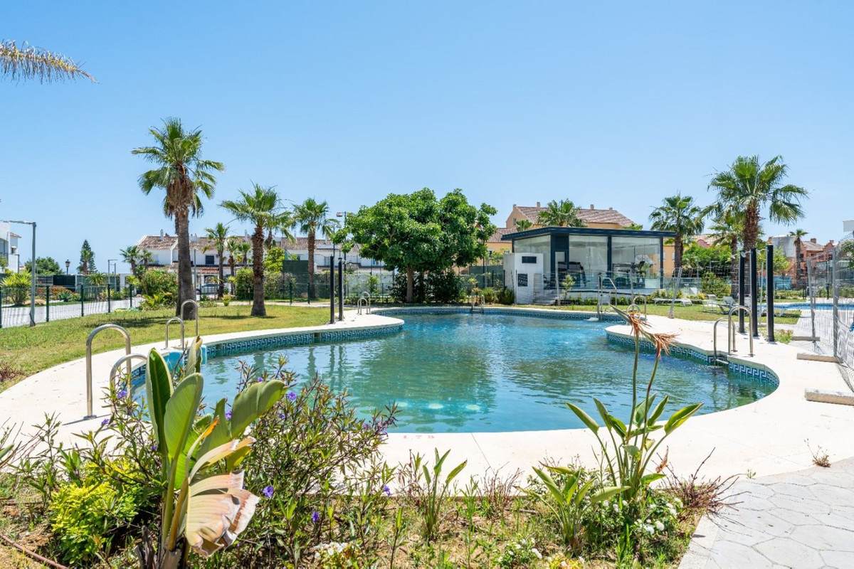Appartement te koop in La Duquesa | 2 slaapkamers H5472475