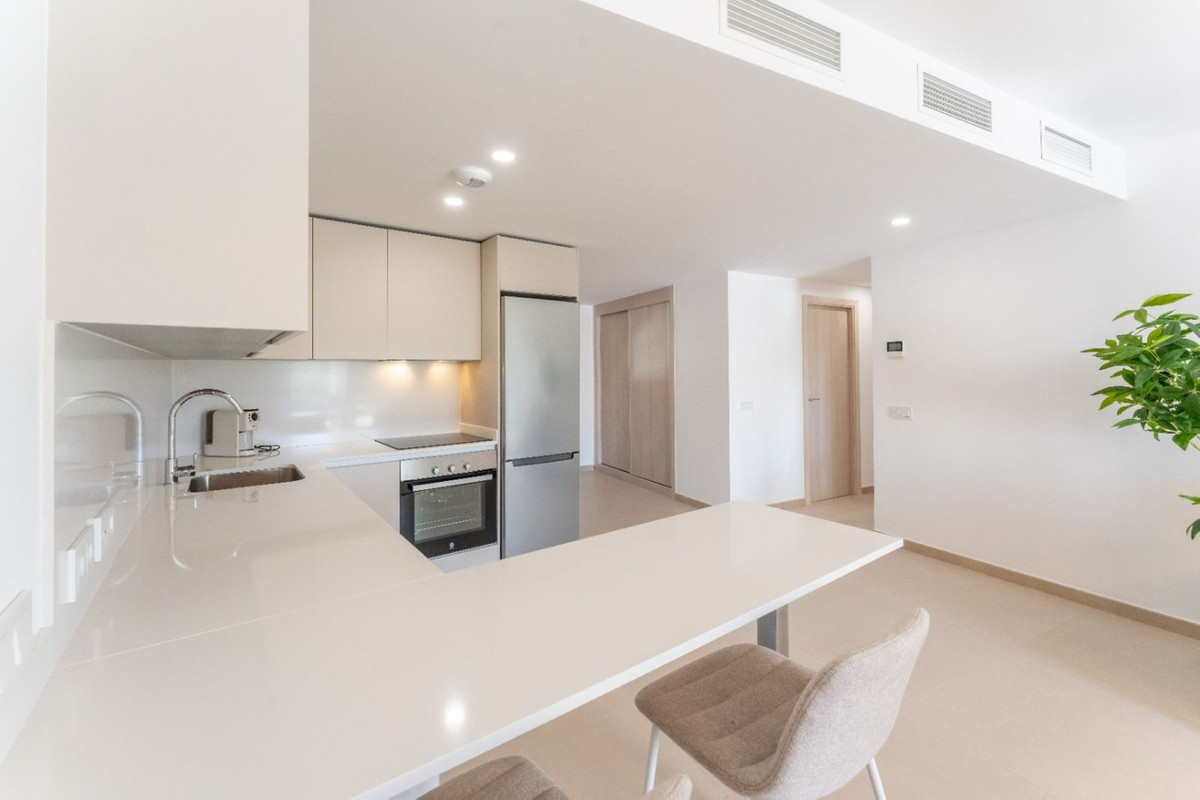 Appartement te koop in La Duquesa | 2 slaapkamers H5472475