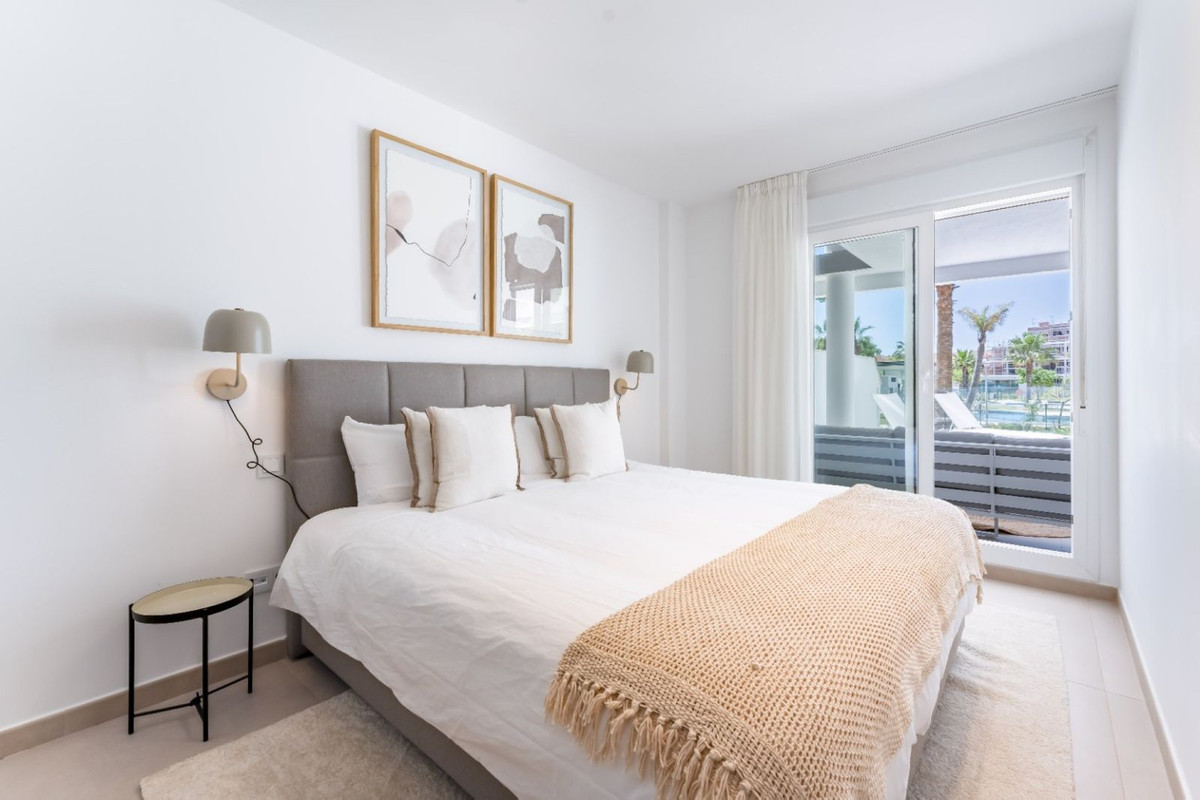 Appartement te koop in La Duquesa | 2 slaapkamers H5472475