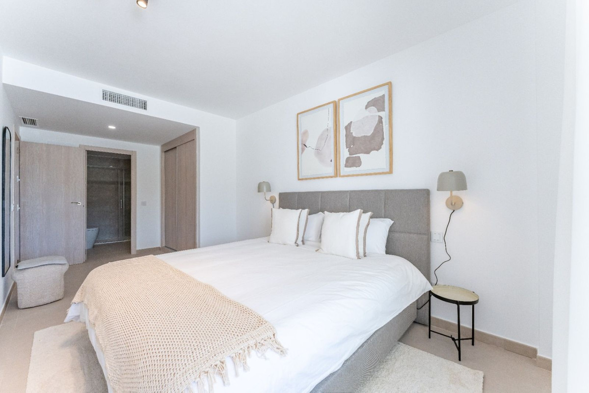Appartement te koop in La Duquesa | 2 slaapkamers H5472475