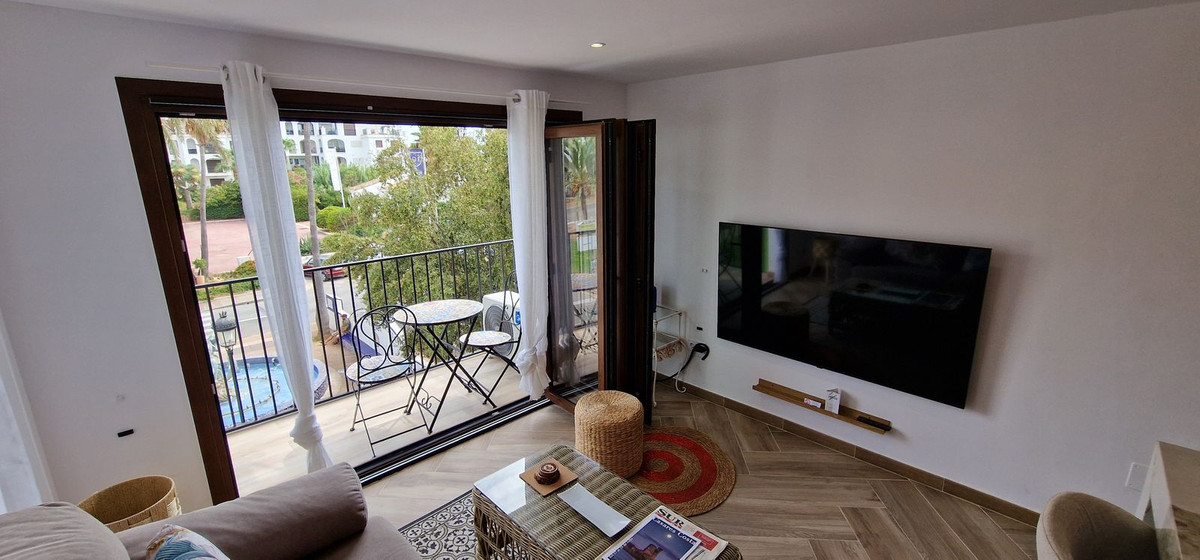 Appartement te koop in La Duquesa | 1 slaapkamers H5480461