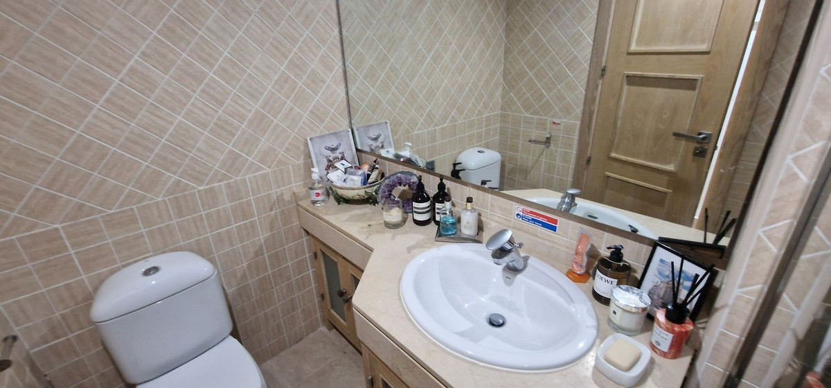Appartement te koop in La Duquesa | 2 slaapkamers H5480467