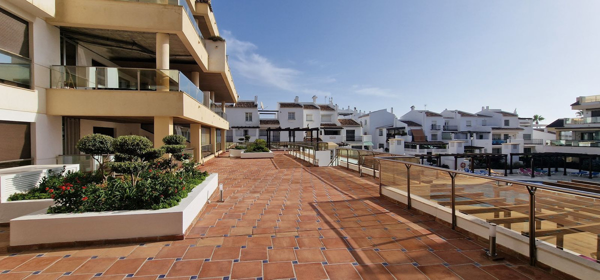 Appartement te koop in La Duquesa | 2 slaapkamers H5480467