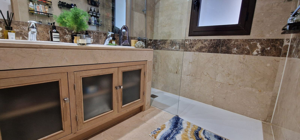 Appartement te koop in La Duquesa | 2 slaapkamers H5480467