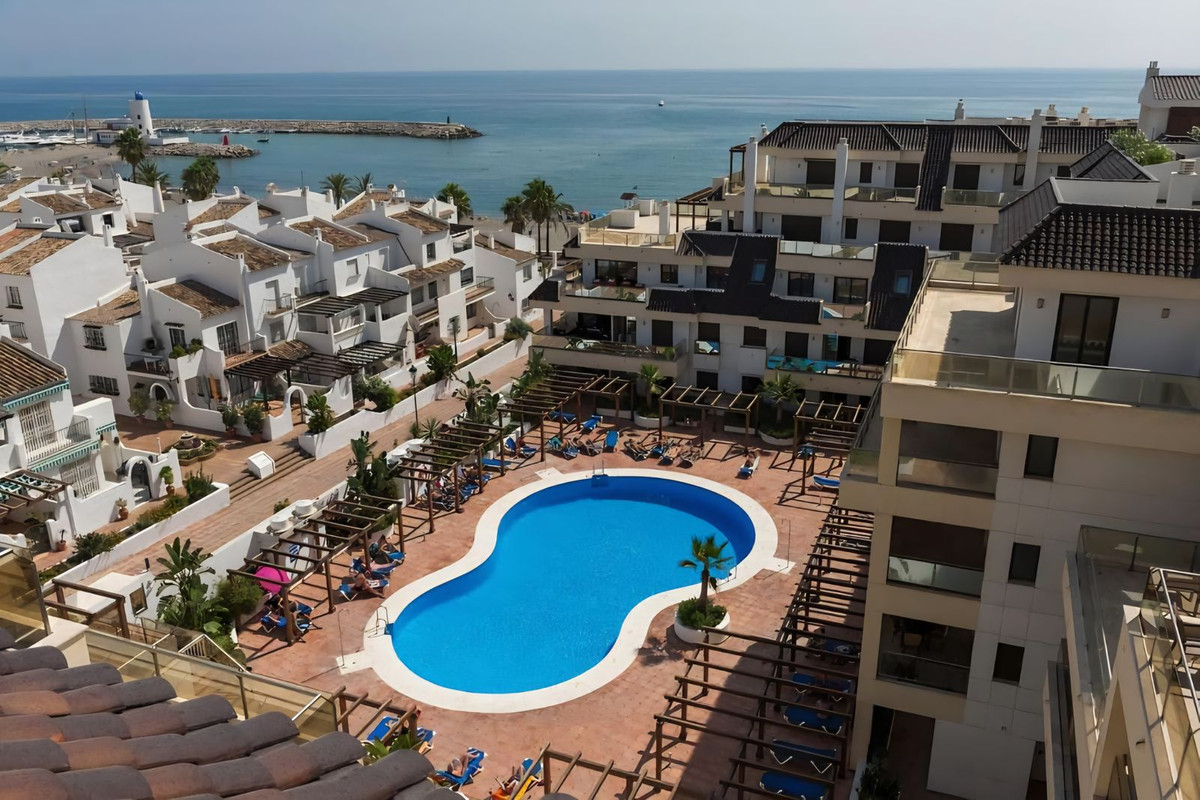 Appartement te koop in La Duquesa | 2 slaapkamers H5480467