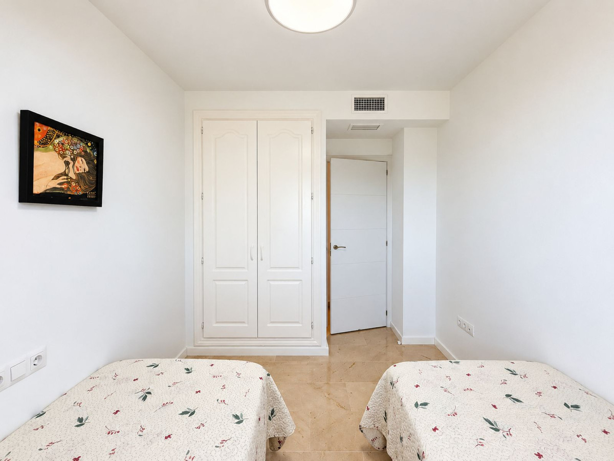 Percelen te koop in La Duquesa | 2 slaapkamers H5481511