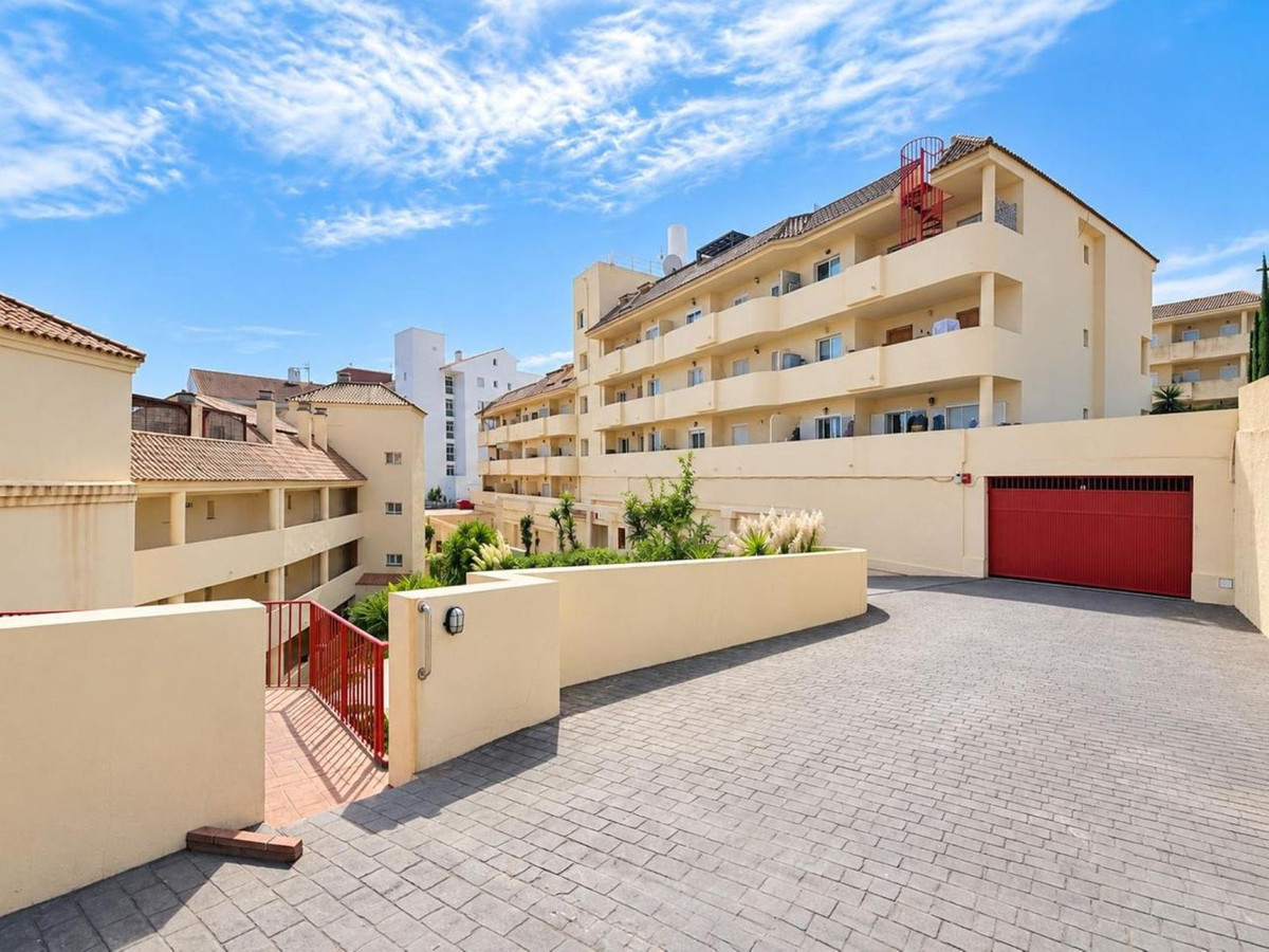 Percelen te koop in La Duquesa | 2 slaapkamers H5481511