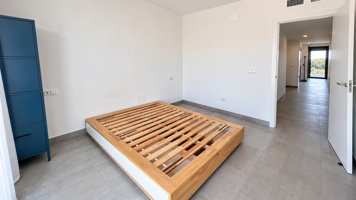 Appartement te koop in La Duquesa | 2 slaapkamers H5486416