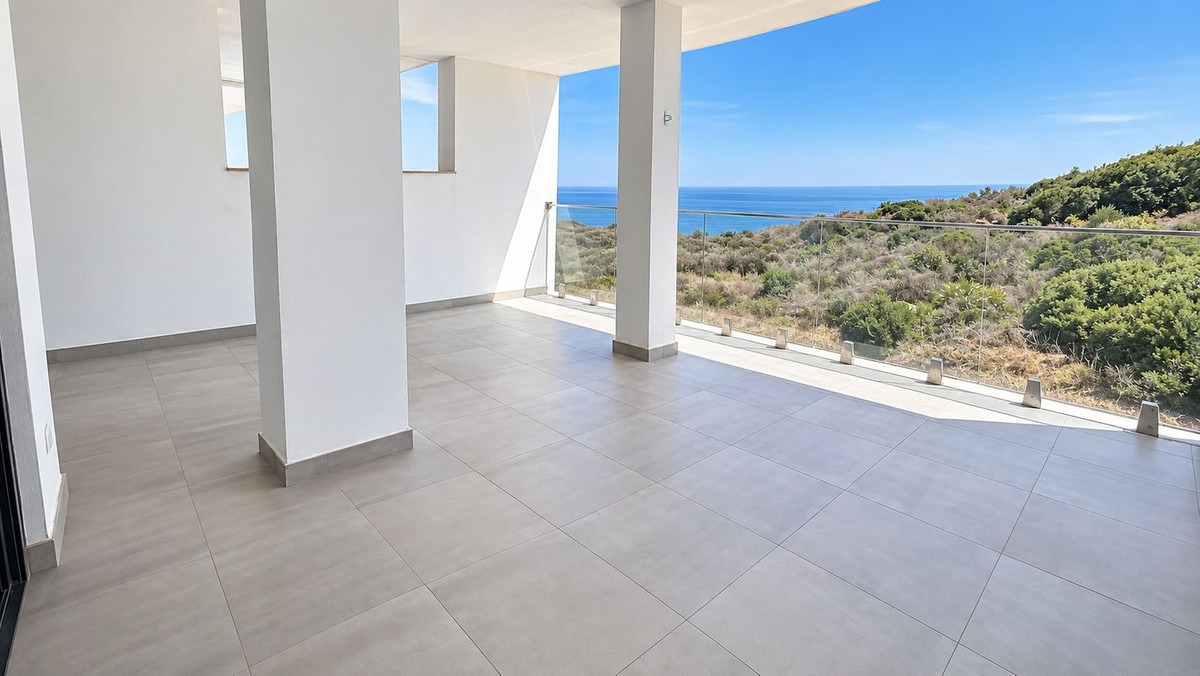 Appartement te koop in La Duquesa | 2 slaapkamers H5486416