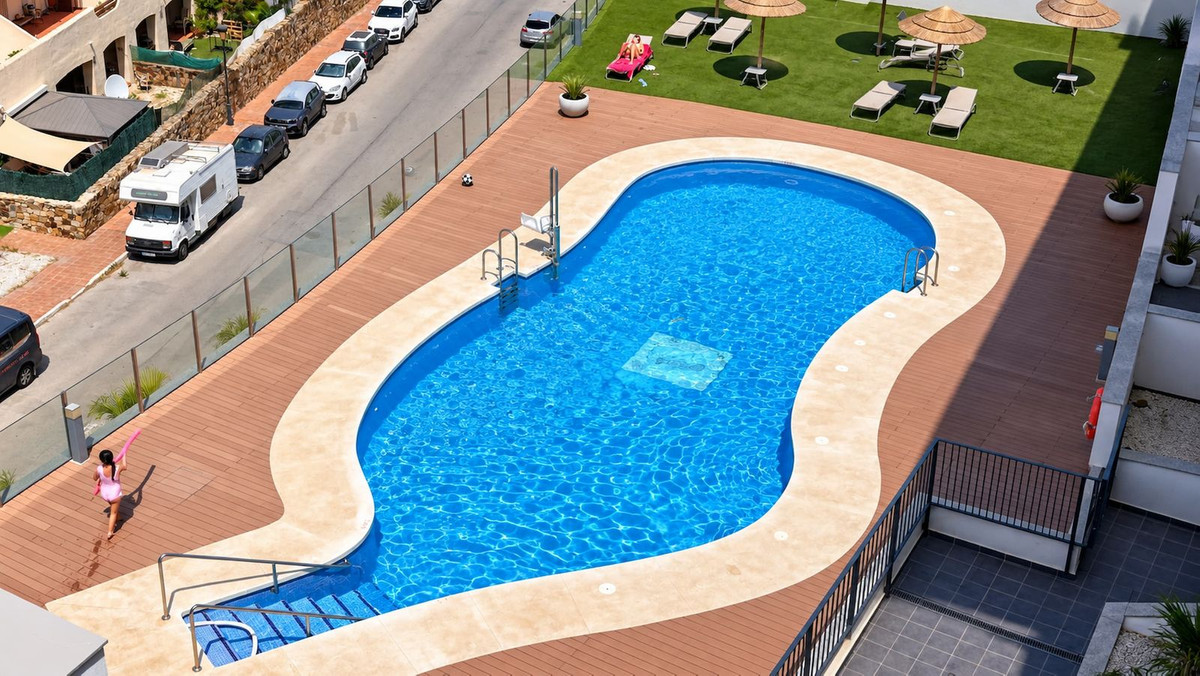 Appartement te koop in La Duquesa | 2 slaapkamers H5486416