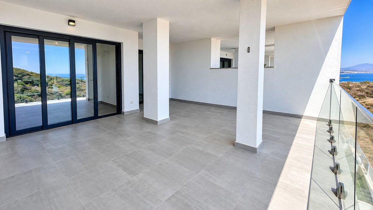 Appartement te koop in La Duquesa | 2 slaapkamers H5486416