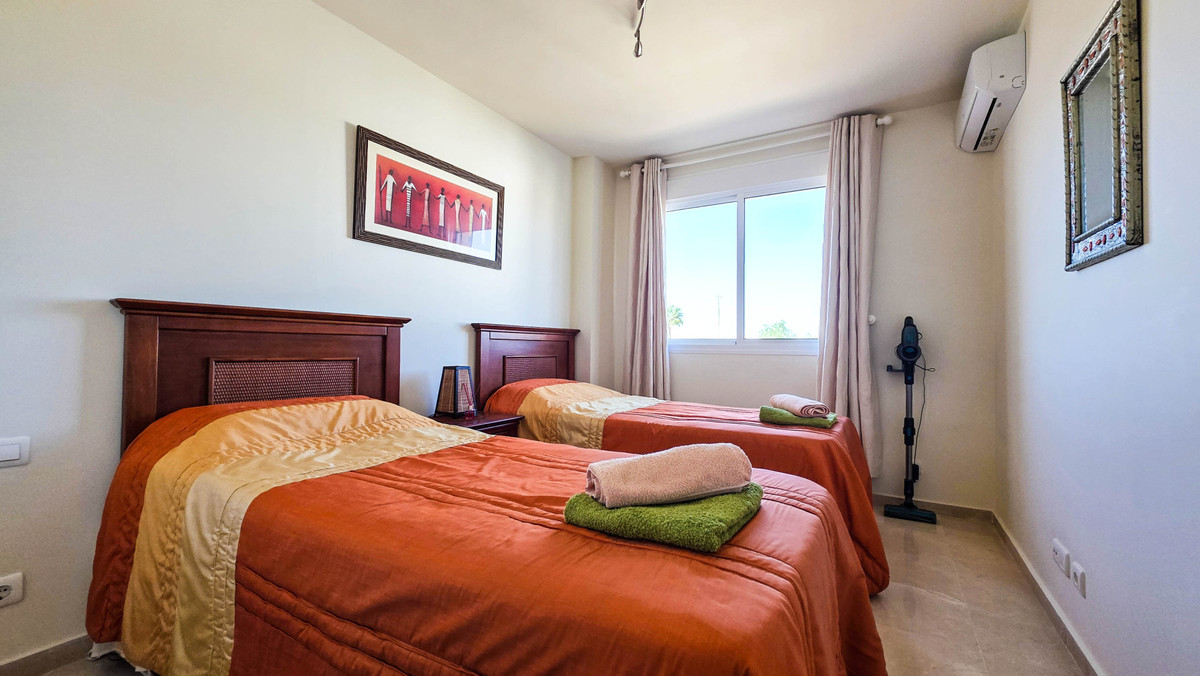 Appartement te koop in La Duquesa | 3 slaapkamers H5487910