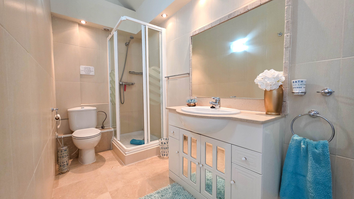 Appartement te koop in La Duquesa | 3 slaapkamers H5487910