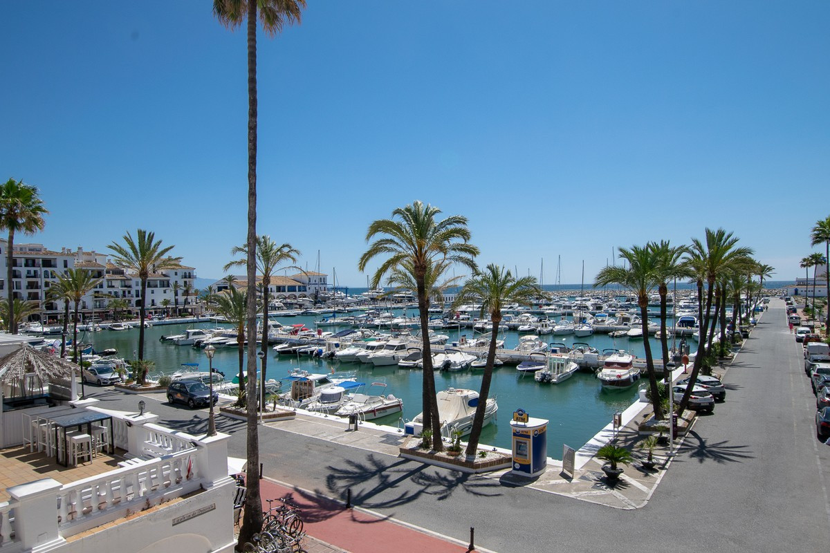 Appartement te koop in La Duquesa | 3 slaapkamers H5487910