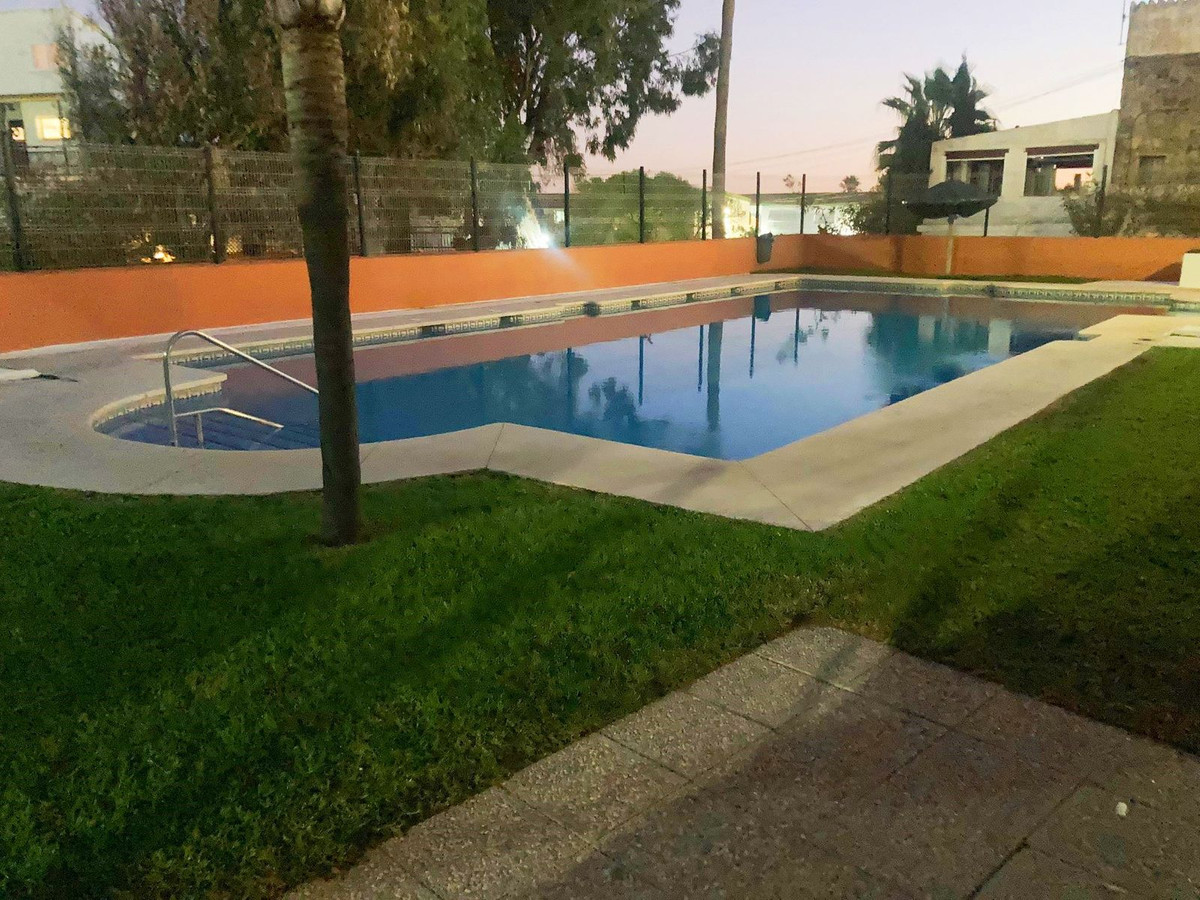 Appartement te koop in La Duquesa | 2 slaapkamers H5488321