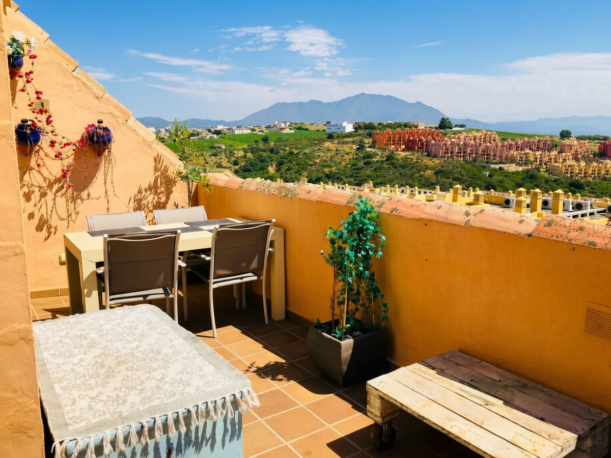 Penthouse te koop in La Duquesa | 2 slaapkamers H5489965