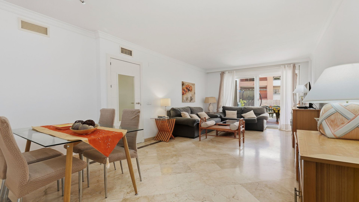 Appartement te koop in La Duquesa | 2 slaapkamers H5516269