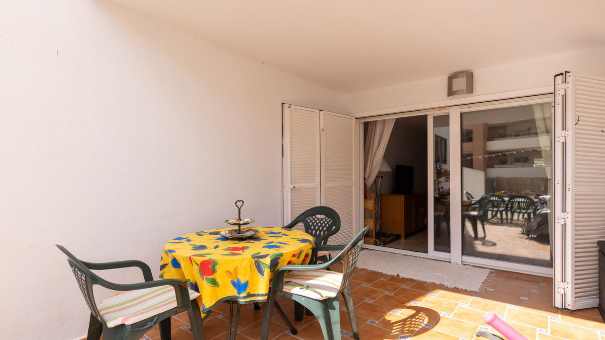 Appartement te koop in La Duquesa | 2 slaapkamers H5516269