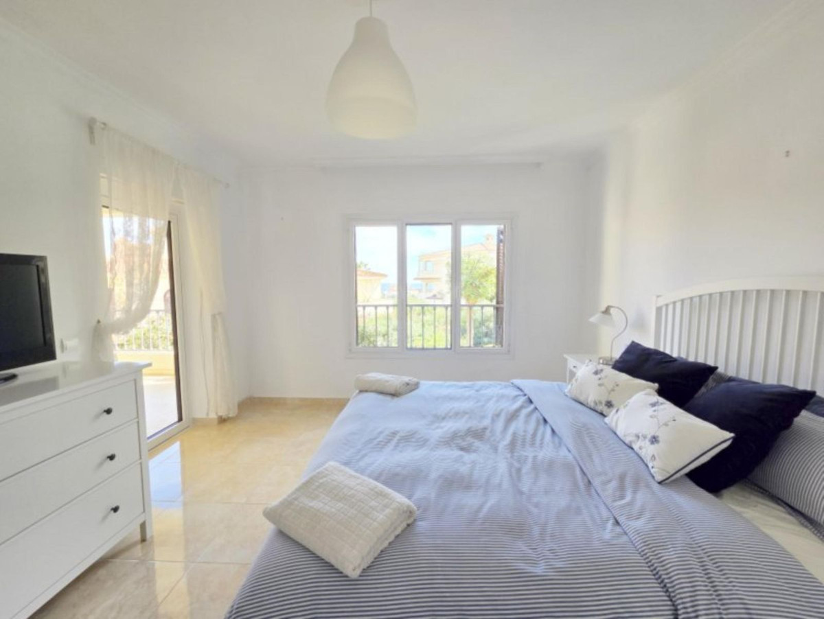 Appartement te koop in La Duquesa | 3 slaapkamers H5517520