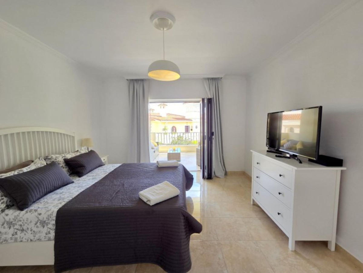 Appartement te koop in La Duquesa | 3 slaapkamers H5517520