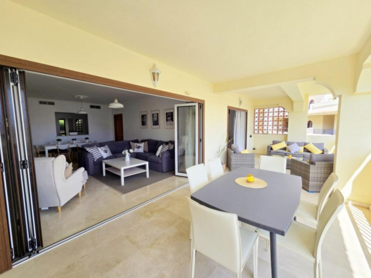 Appartement te koop in La Duquesa | 3 slaapkamers H5517520