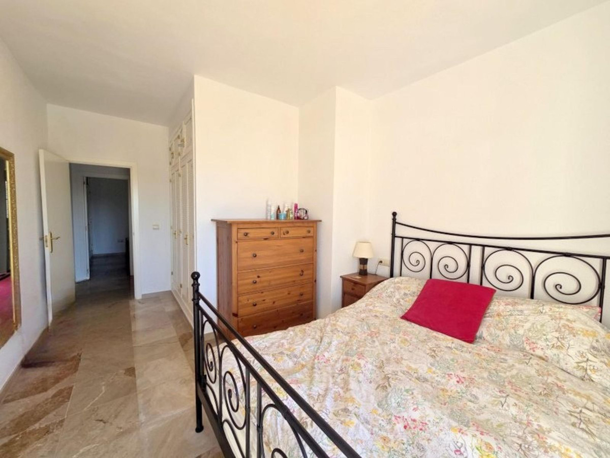 Appartement te koop in La Duquesa | 2 slaapkamers H5517529