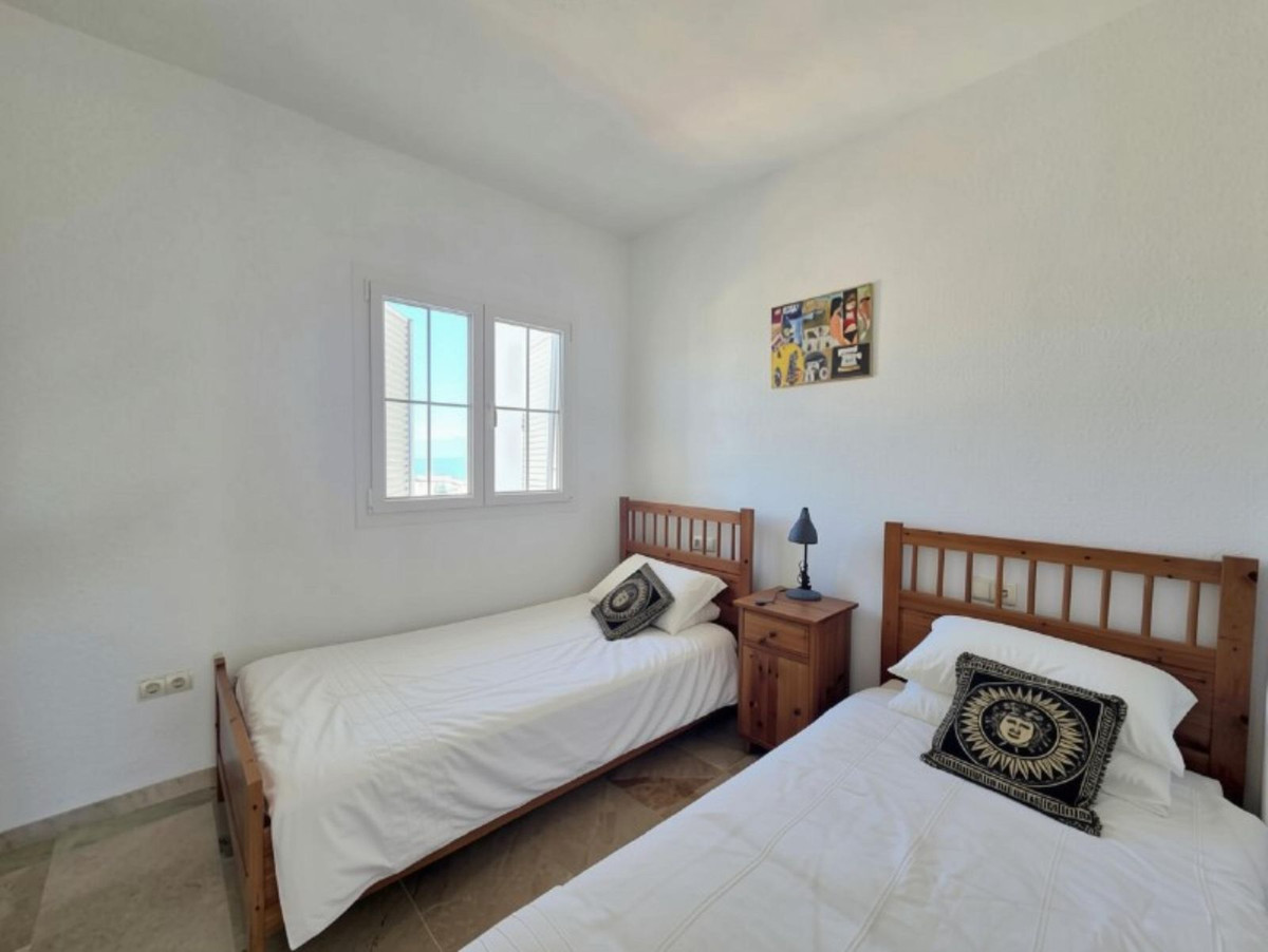 Appartement te koop in La Duquesa | 2 slaapkamers H5517529