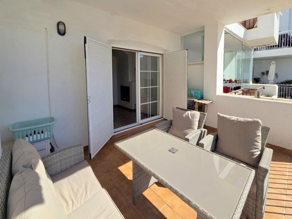 Appartement te koop in La Duquesa | 2 slaapkamers H5517529