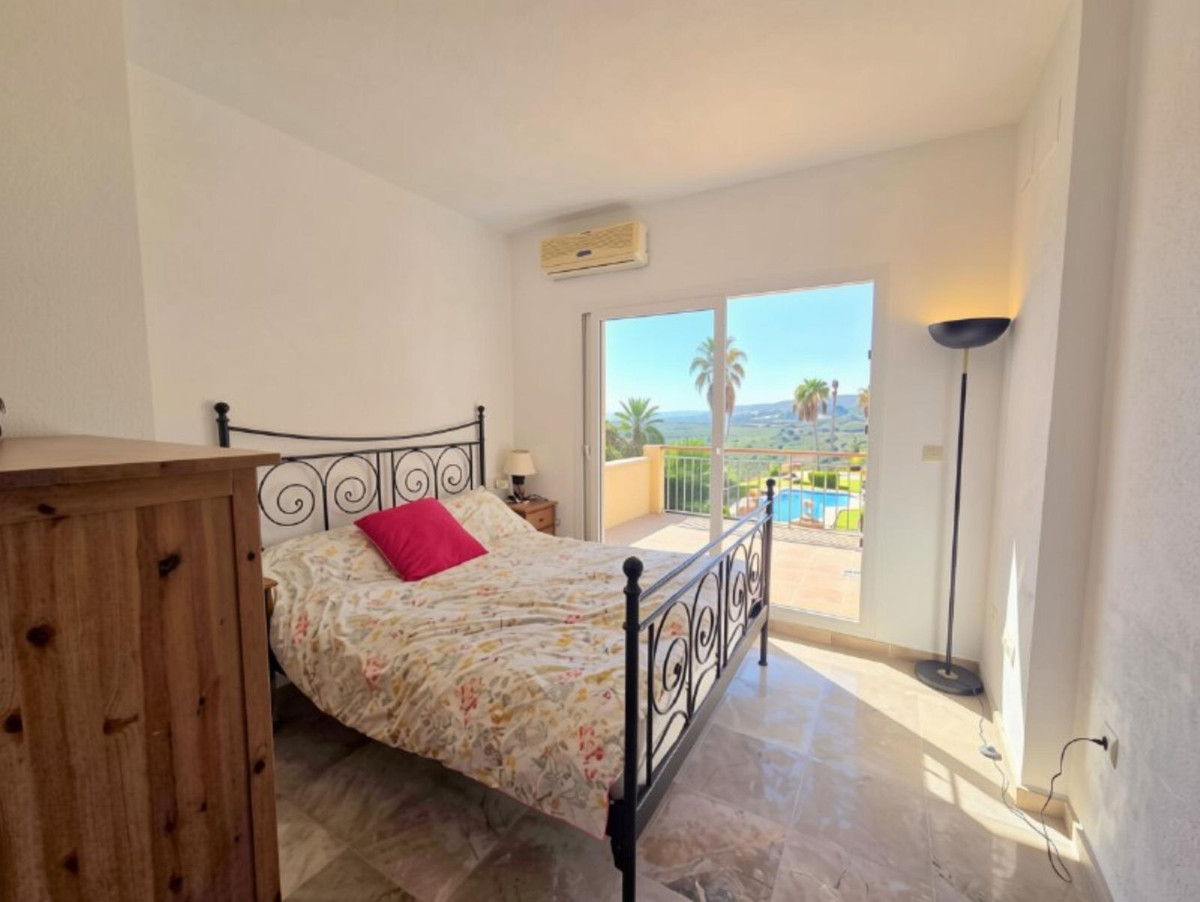 Appartement te koop in La Duquesa | 2 slaapkamers H5517529