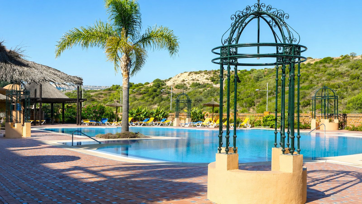 Penthouse te koop in La Duquesa | 2 slaapkamers H5520025