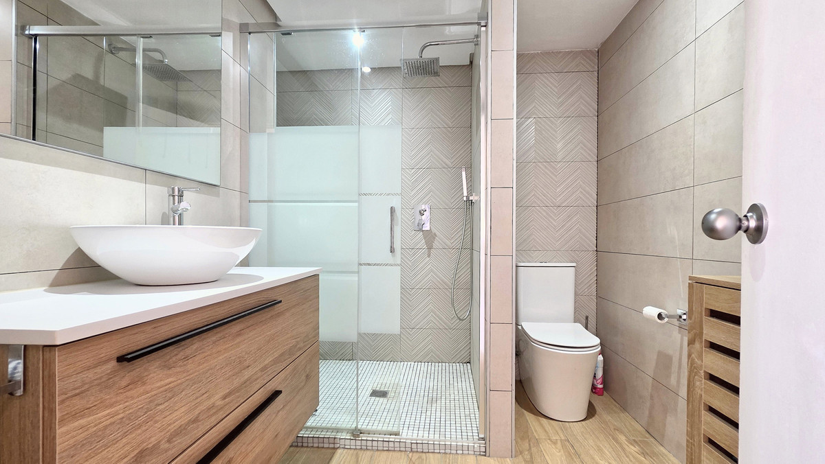 Appartement te koop in La Duquesa | 2 slaapkamers H5523610