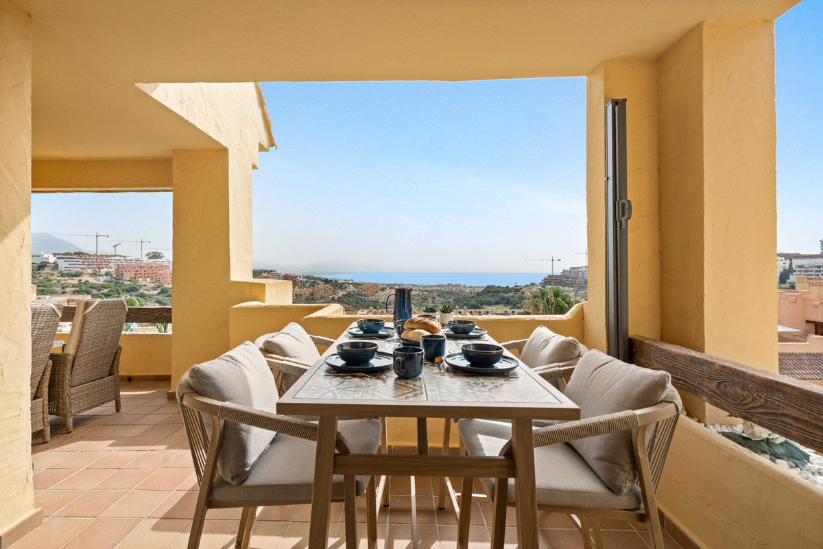 Appartement te koop in La Duquesa | 2 slaapkamers H5524399
