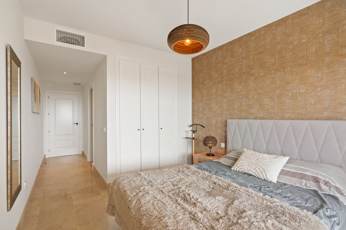 Appartement te koop in La Duquesa | 2 slaapkamers H5524399