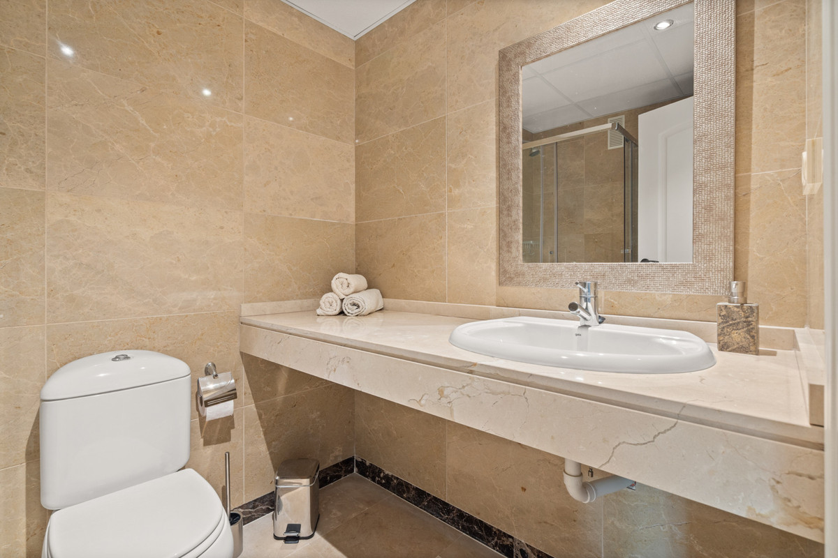 Appartement te koop in La Duquesa | 2 slaapkamers H5524399
