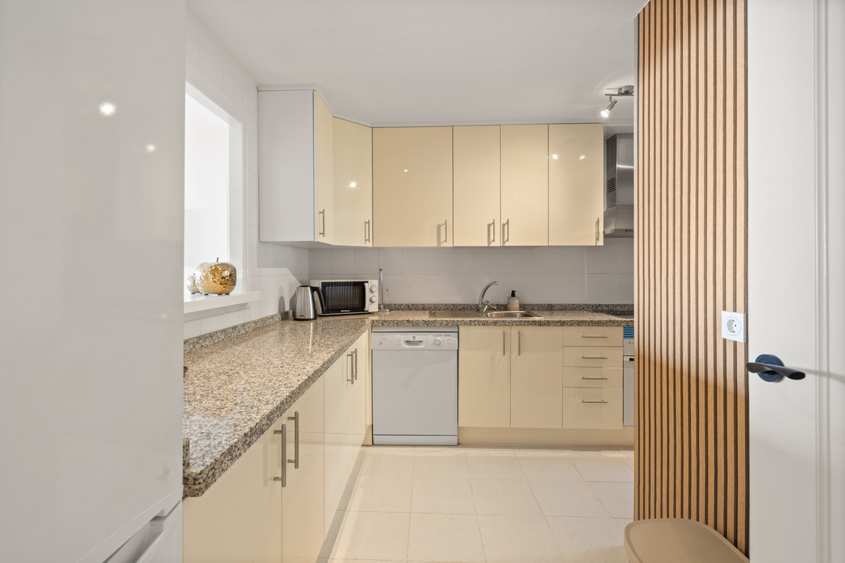 Appartement te koop in La Duquesa | 2 slaapkamers H5524399
