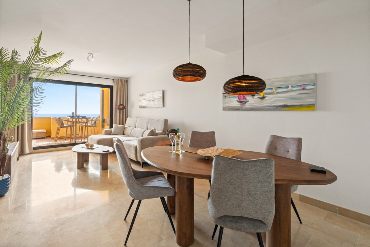 Appartement te koop in La Duquesa | 2 slaapkamers H5524399