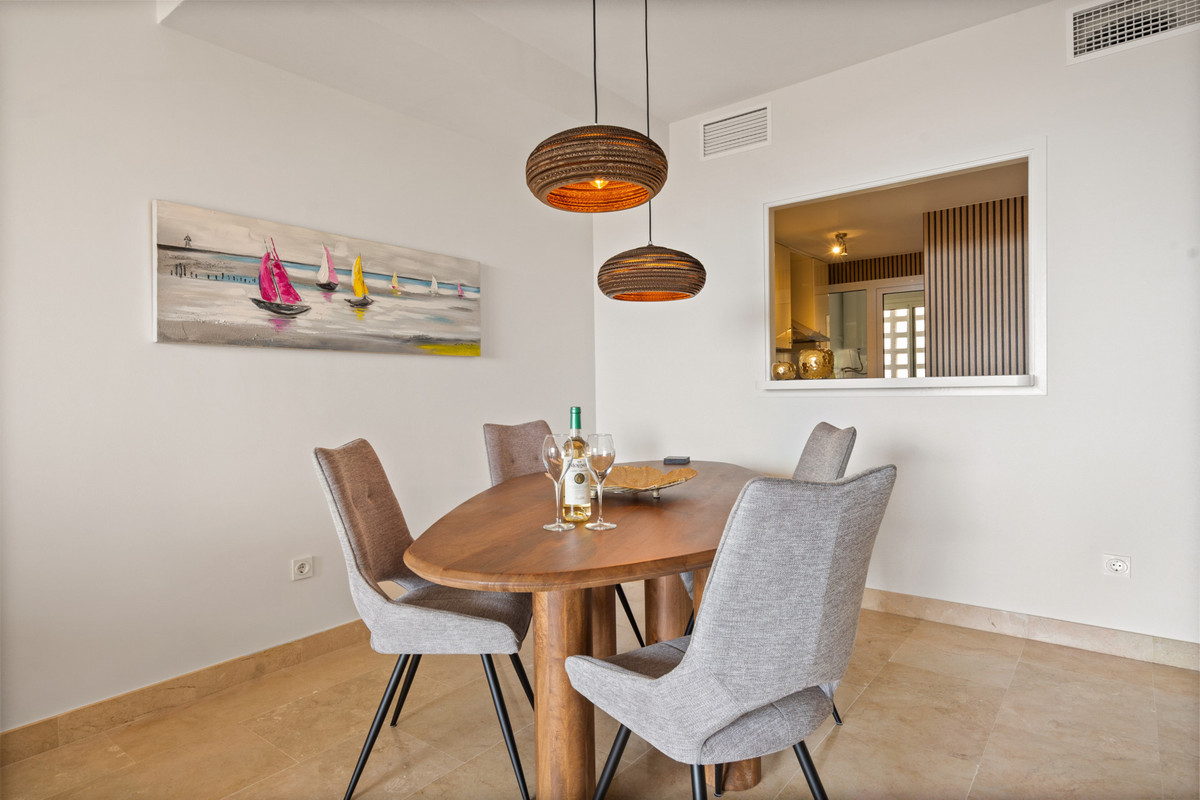 Appartement te koop in La Duquesa | 2 slaapkamers H5524399