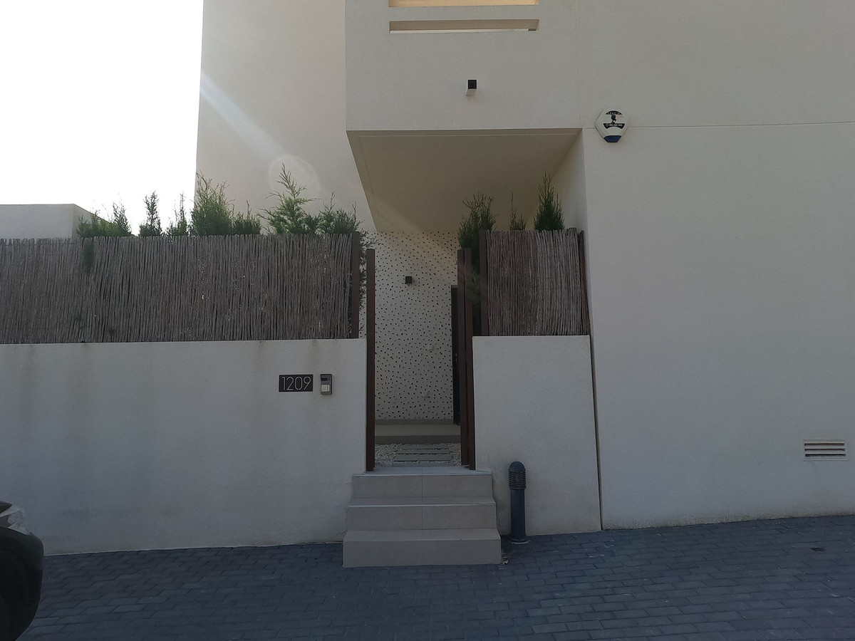 Property main view 34