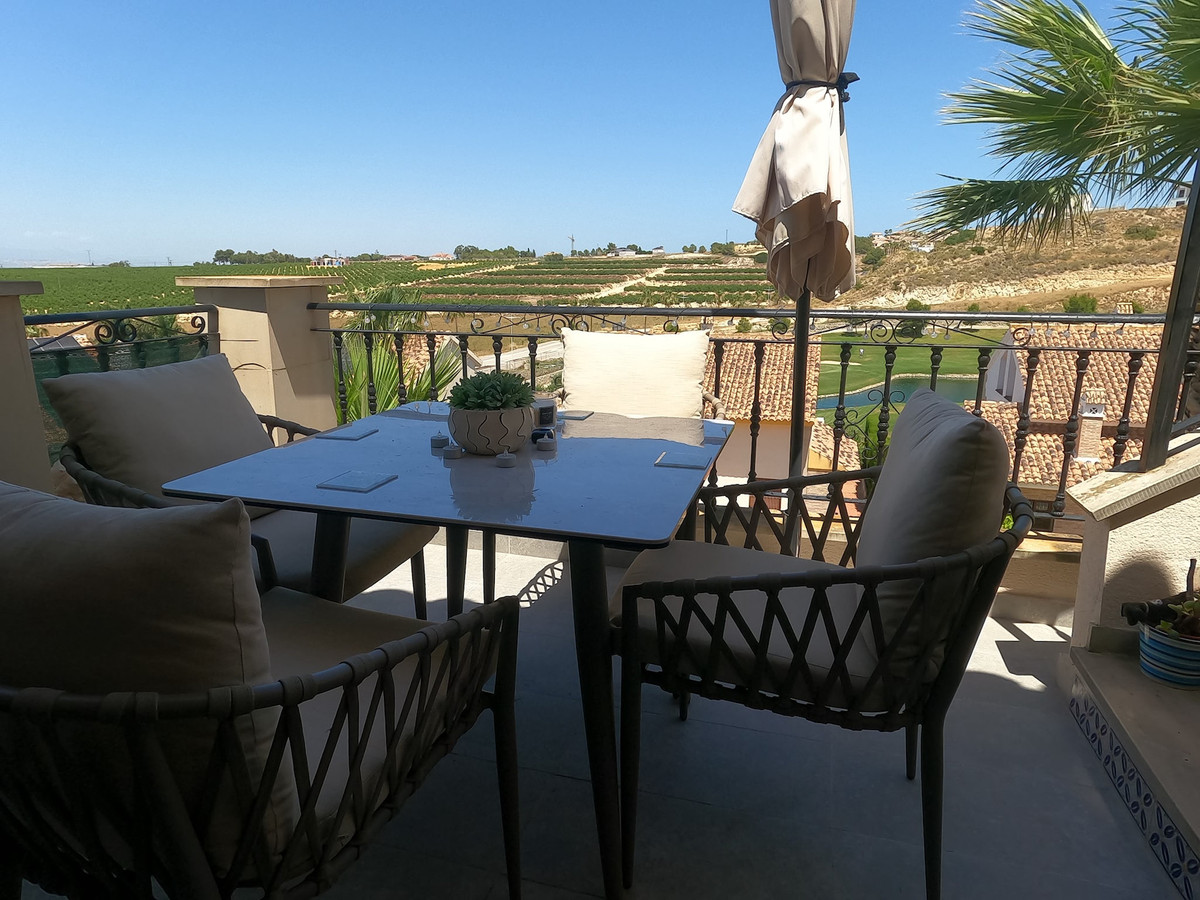 Huis te koop in La Finca Golf | 2 slaapkamers H5408554