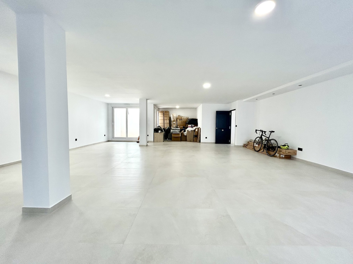 Appartement te koop in La Finca Golf | 4 slaapkamers H5471548