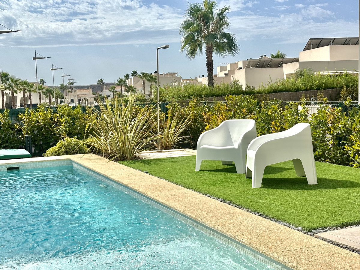 Appartement te koop in La Finca Golf | 4 slaapkamers H5471548