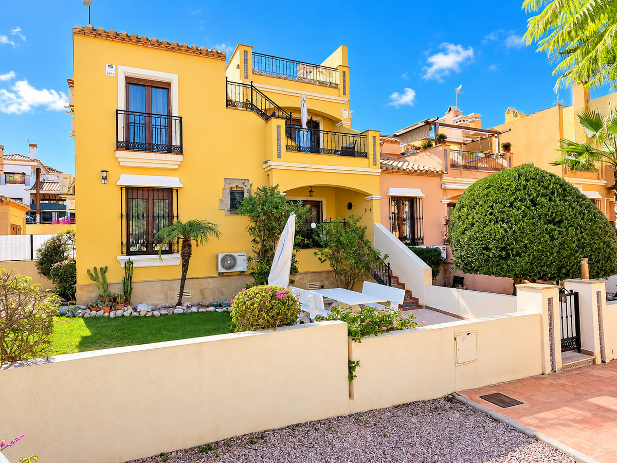 Appartement te koop in La Finca Golf | 2 slaapkamers H5516335