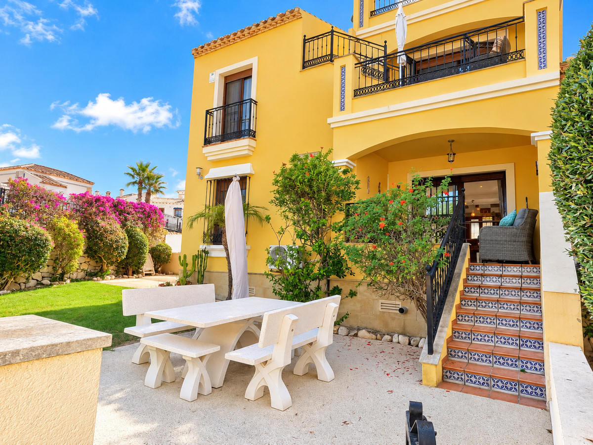 Appartement te koop in La Finca Golf | 2 slaapkamers H5516335