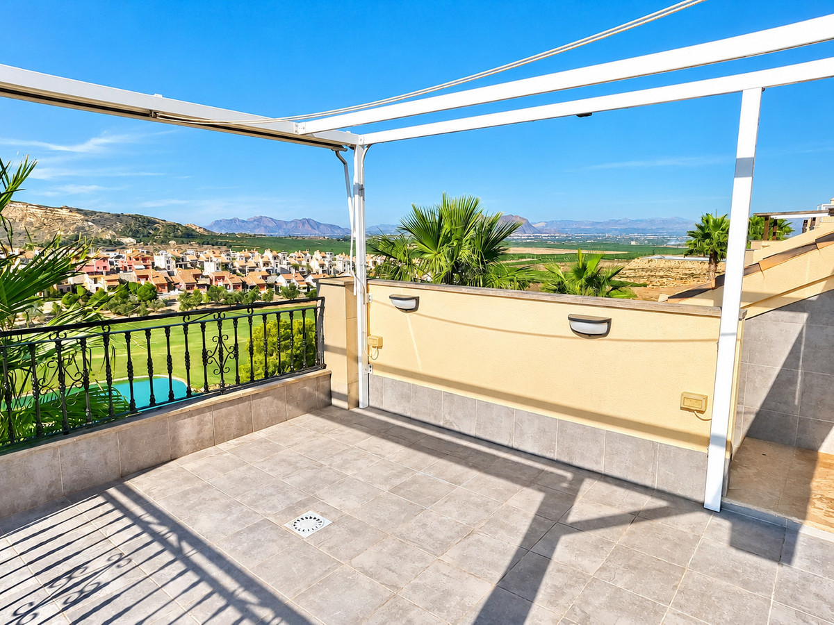 Appartement te koop in La Finca Golf | 2 slaapkamers H5524378