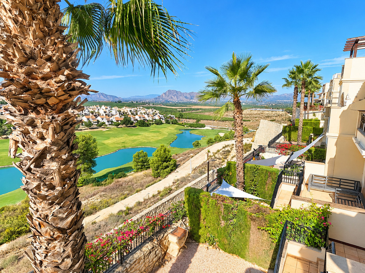 Appartement te koop in La Finca Golf | 2 slaapkamers H5524378
