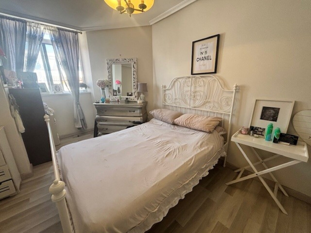 Duplex te koop in La Florida | 2 slaapkamers H5236996