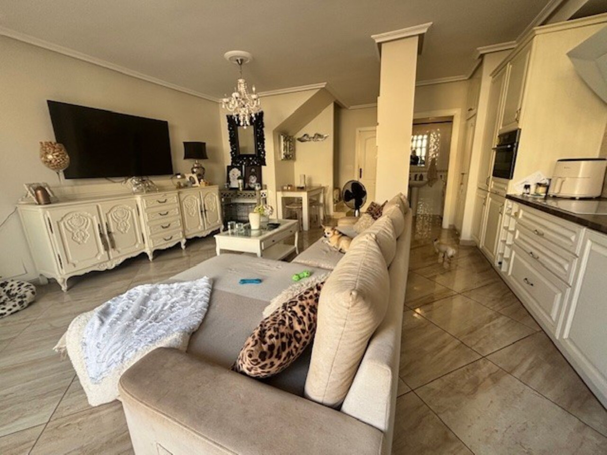 Duplex te koop in La Florida | 2 slaapkamers H5236996