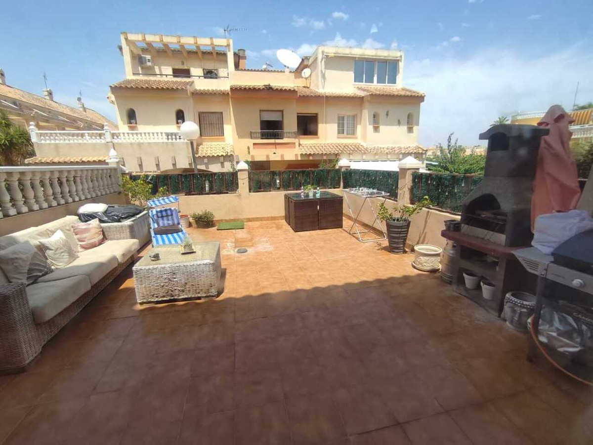 Duplex te koop in La Florida | 2 slaapkamers H5236996