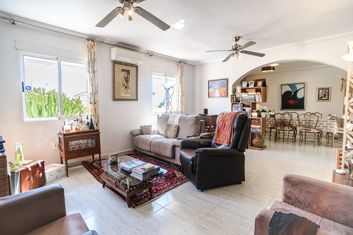 Appartement te koop in La Florida | 4 slaapkamers H5383366